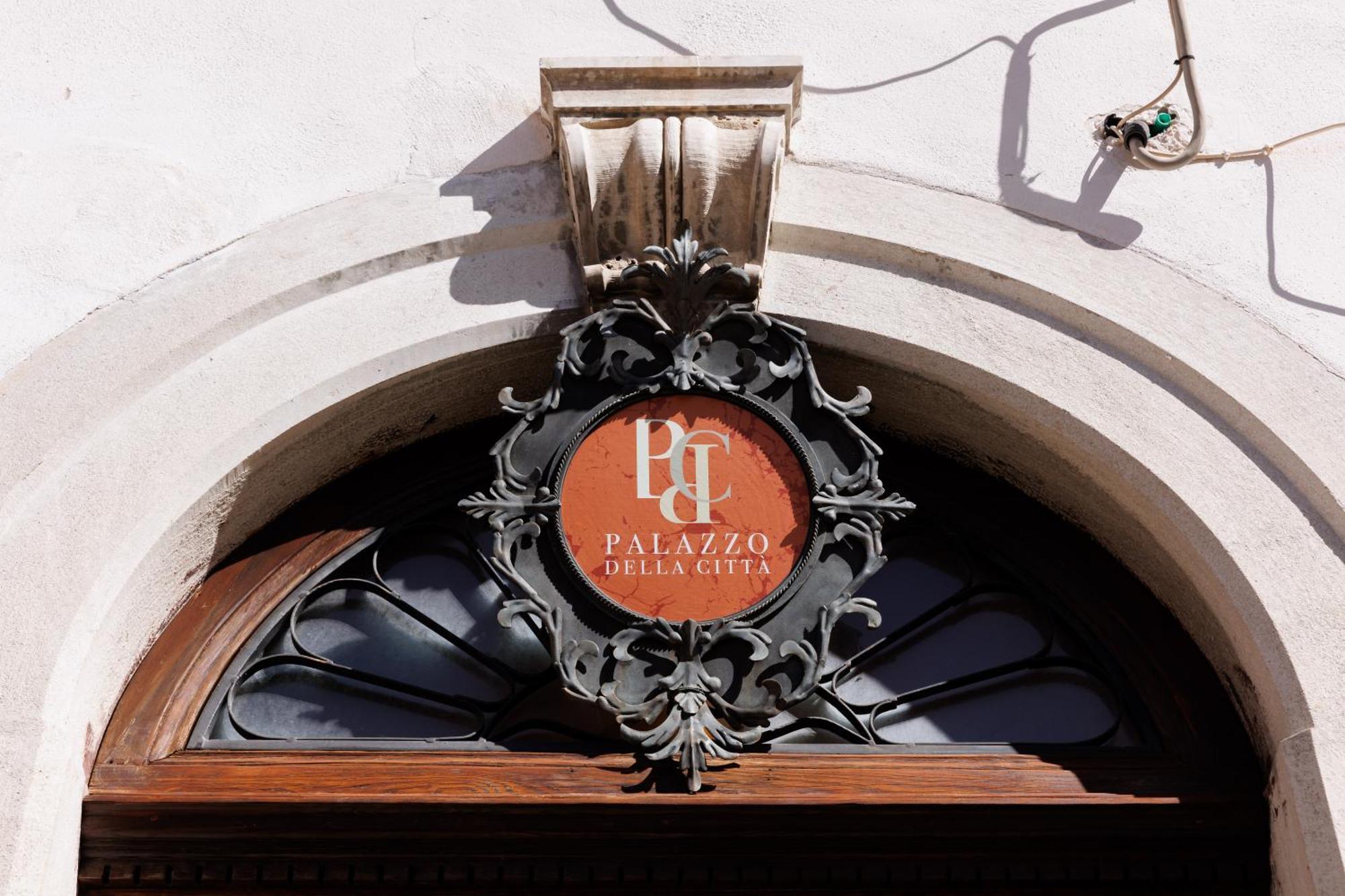 Palazzo Della Citta 호텔 아뇨네 외부 사진